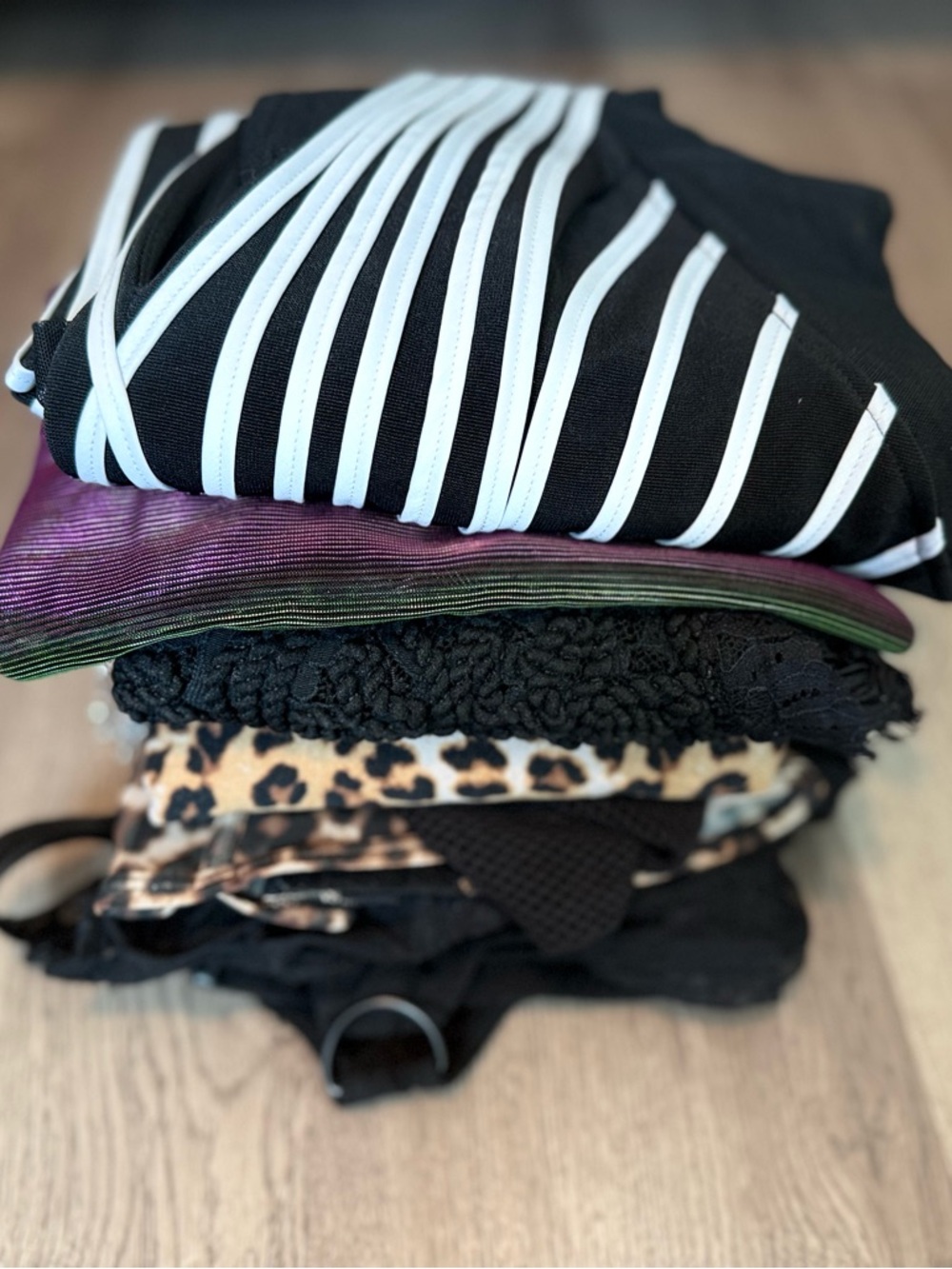 Party Top Bundle! 🥳 - Picture 2 of 14